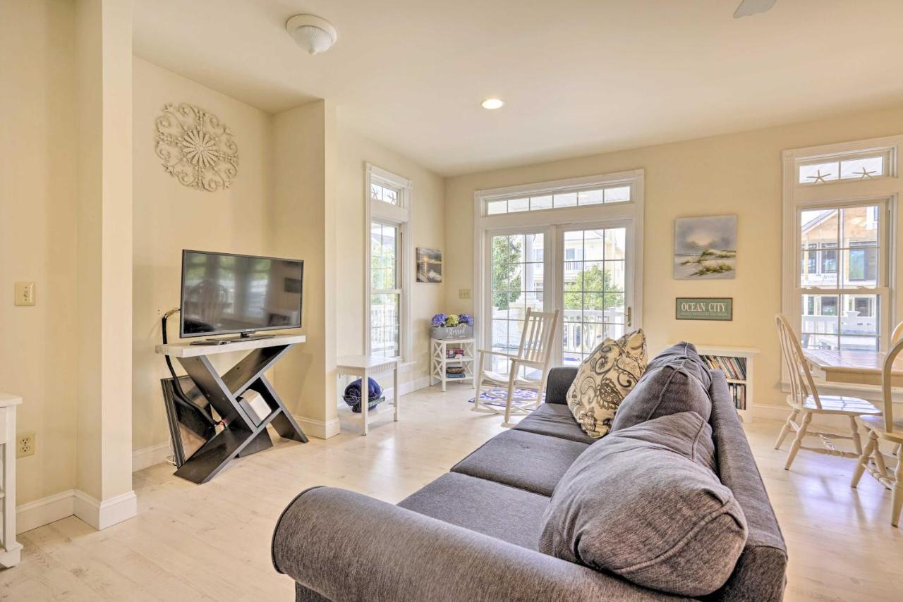 Sunny Ocean City Retreat About Qtr-Mi To Beach! Exteriör bild