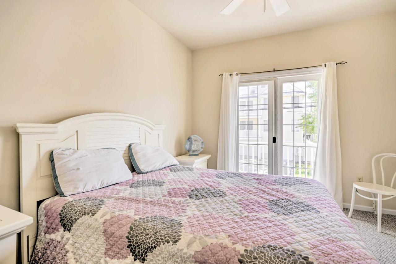 Sunny Ocean City Retreat About Qtr-Mi To Beach! Exteriör bild